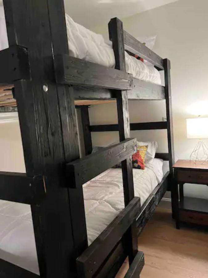 Froggy Goggle Barn Appartement Marathon Buitenkant foto